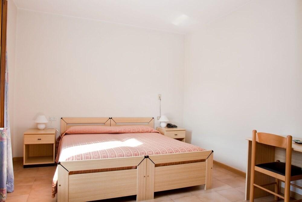 Hotel San Carlo Malcesine Dış mekan fotoğraf