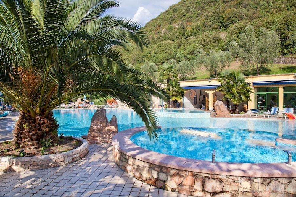 Hotel San Carlo Malcesine Dış mekan fotoğraf