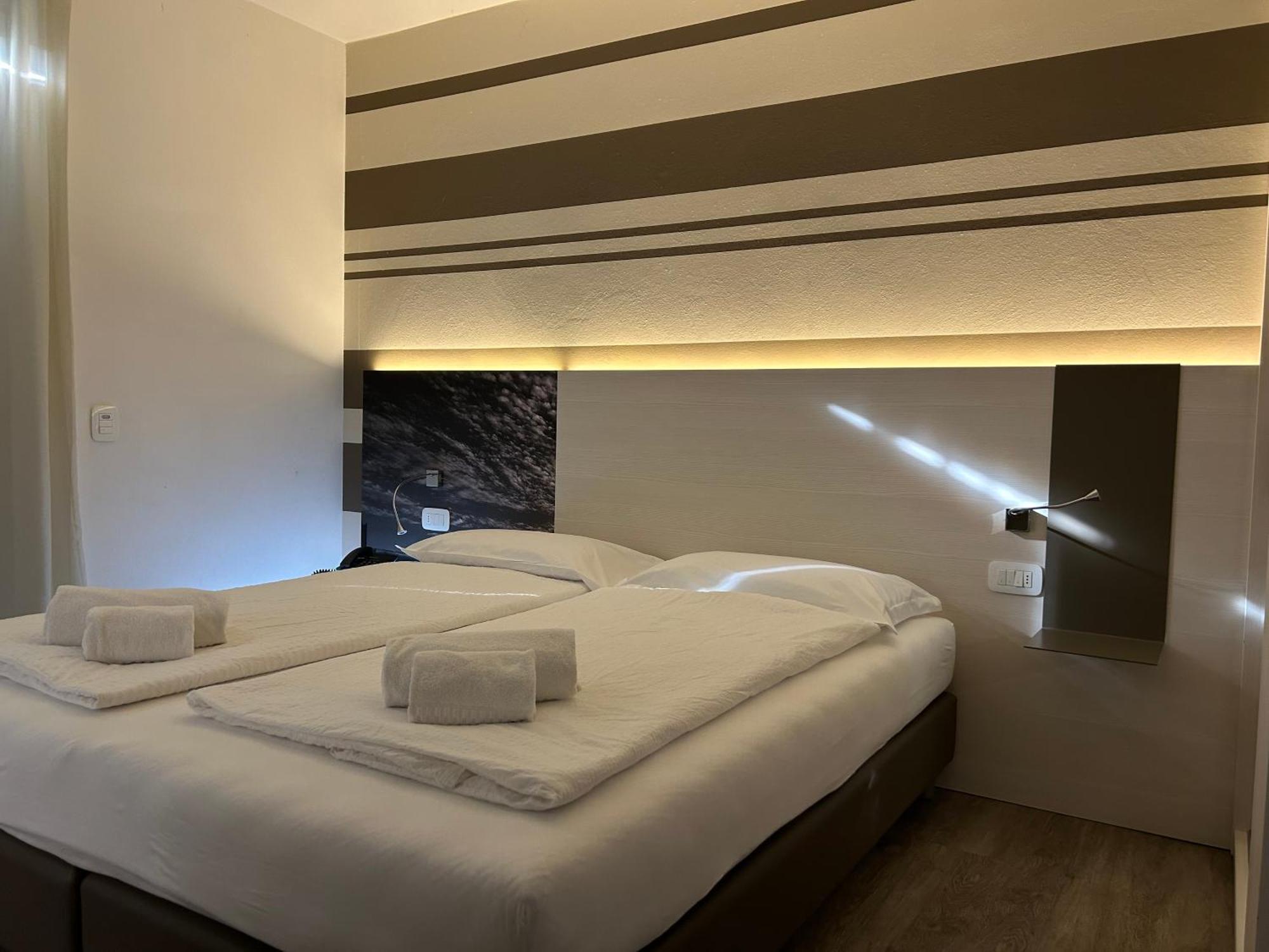 Hotel San Carlo Malcesine Dış mekan fotoğraf